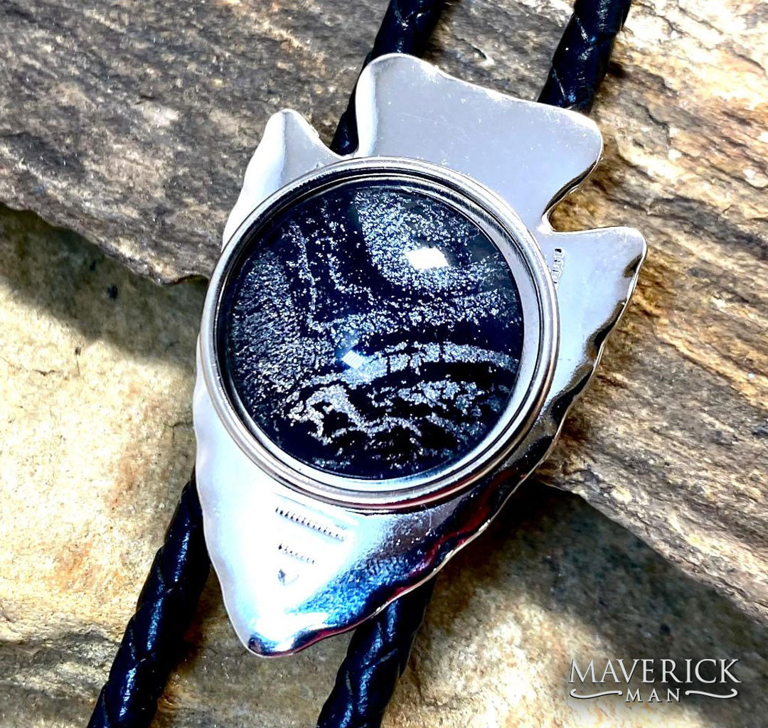 Silver arrowhead bolo with black and platinum hand painted stone