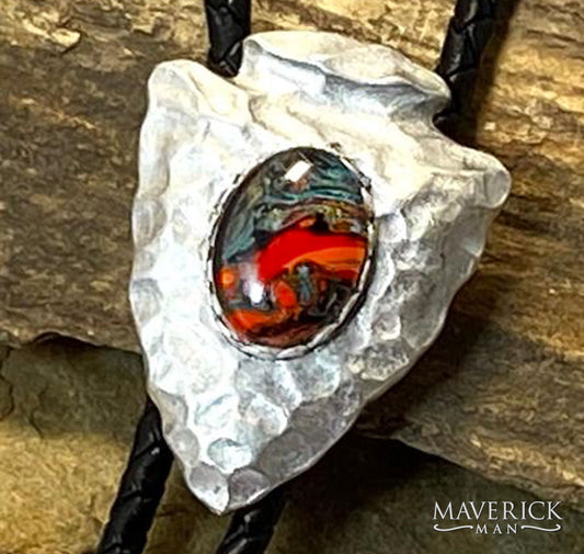 Hammered silver arrowhead bolo with southwestern stone