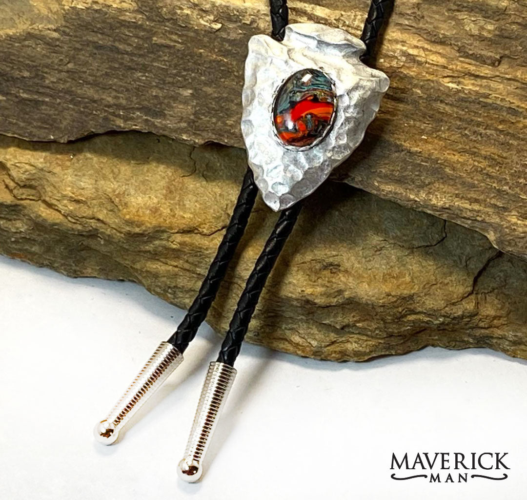 Hammered silver arrowhead bolo with southwestern stone