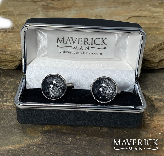 Unusual stainless steel cufflinks in black and platinum
