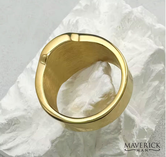 Gold plated stainless steel eagle ring with black detail